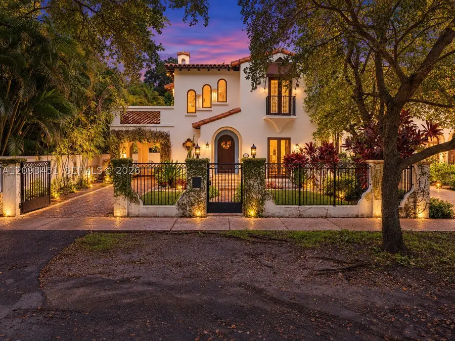 421 Sarto Ave, Coral Gables, FL 33134 - #2