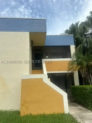 165 Lakeview Dr #201, Weston, FL 33326 - #3