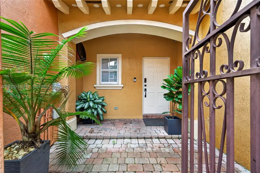 15266 SW 30th Ter, Miami, FL 33185 - #2