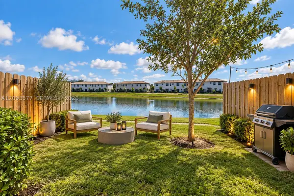 12941 NW 23rd Pl, Miami, FL 33167