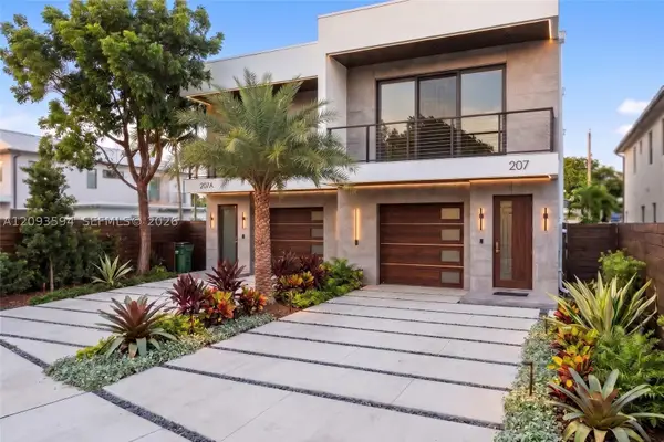 205 NE 17th Ave, Fort Lauderdale, FL 33301