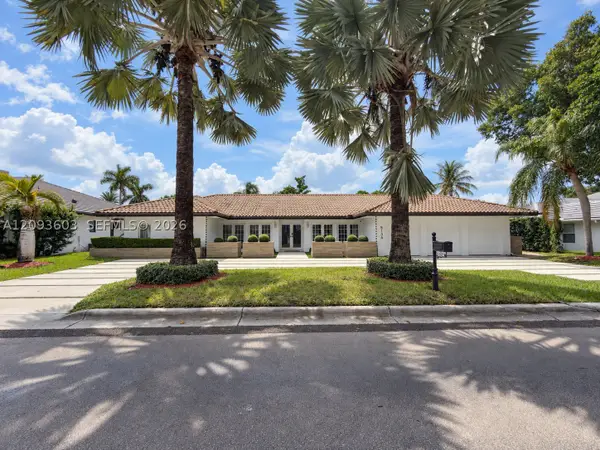 5134 NW 94th Doral Pl, Doral, FL 33178