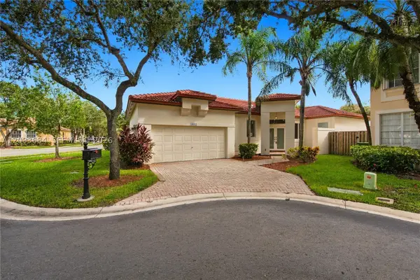 16012 Opal Creek Dr, Weston, FL 33331