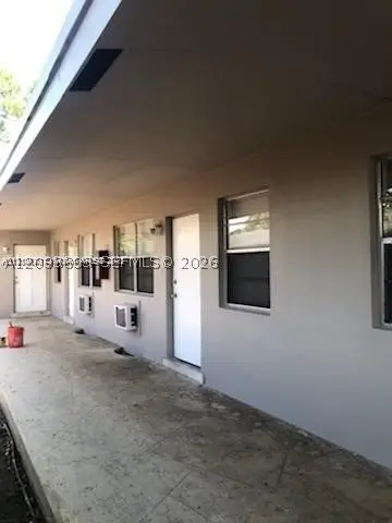 1204 NE 5th Ave, Fort Lauderdale, FL 33304 - #1