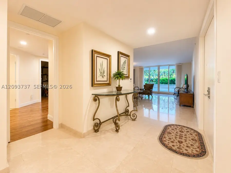 799 Crandon Blvd #202, Key Biscayne, FL 33149 - #2