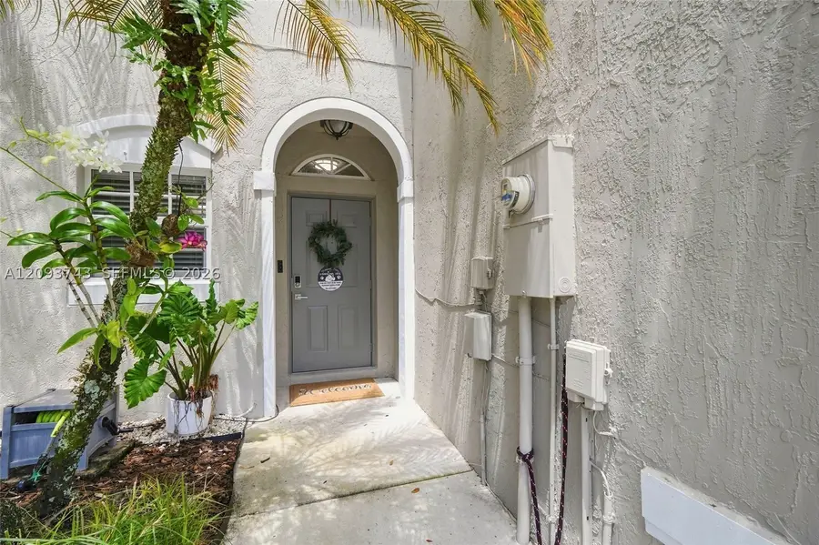 13225 NW 7th Dr, Plantation, FL 33325 - #2