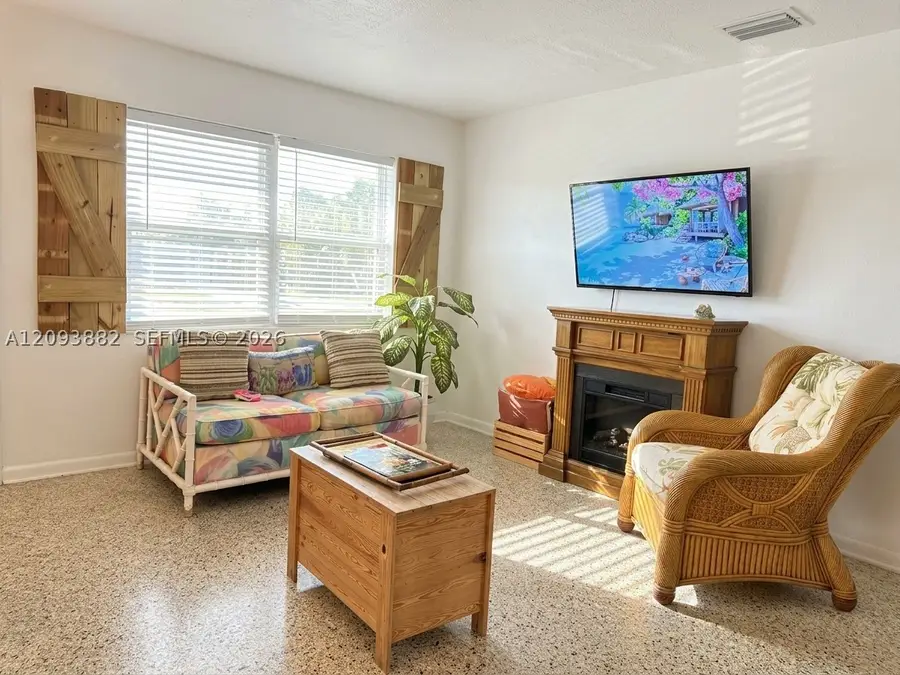 1684 NE Hilltop St, Jensen Beach, FL 34957 - #2
