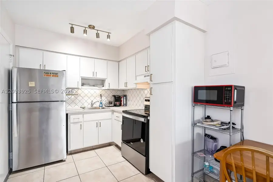 1824 Monroe St #10, Hollywood, FL 33020 - #3