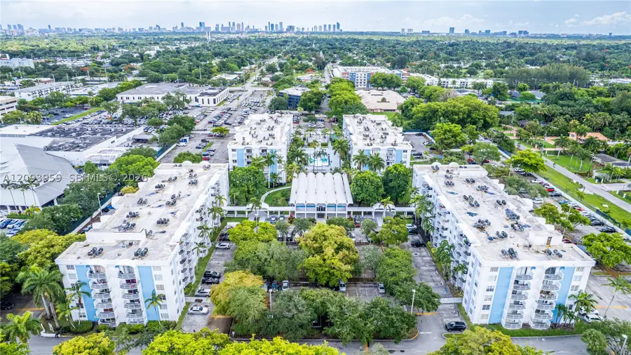 482 NW 165th St Rd #A-201, Miami, FL 33169 - #2
