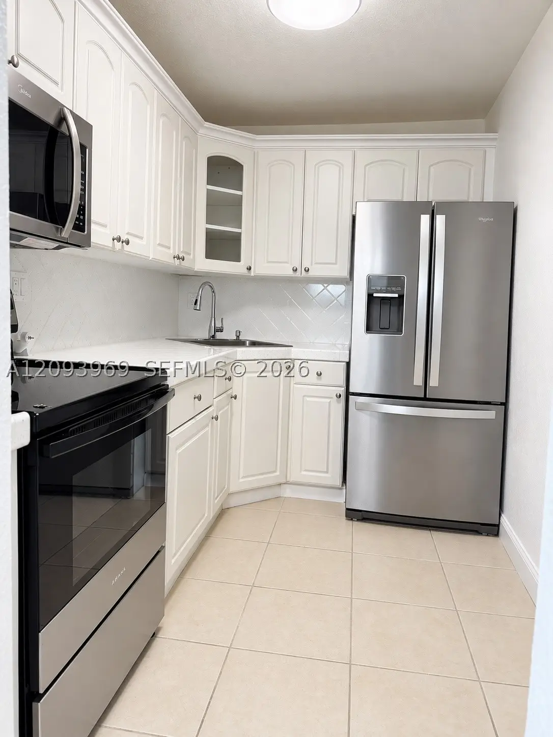 8405 NW 8th St #103, Miami, FL 33126 - #1