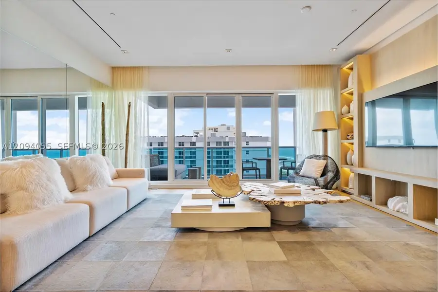 102 24th St #PH-1607, Miami Beach, FL 33139 - #3
