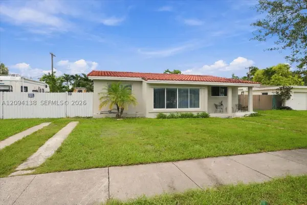 9625 Dominican Dr, Cutler Bay, FL 33189