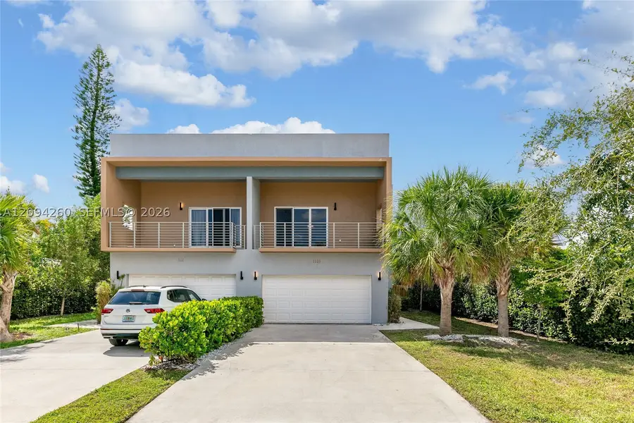 1123 NE 23rd Ter, Pompano Beach, FL 33062 - #2