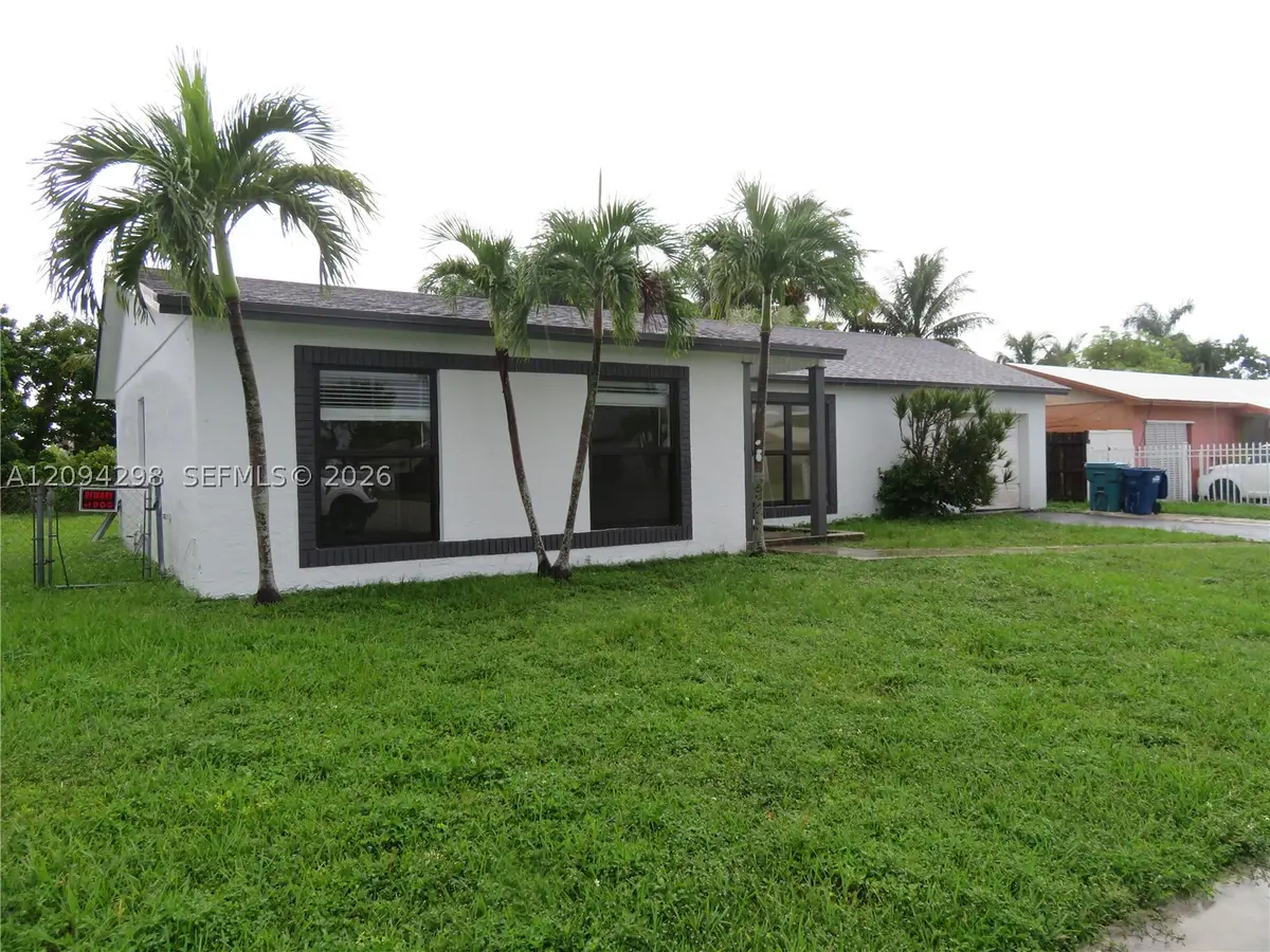 26682 SW 125th Ct, Homestead, FL 33032 - #1