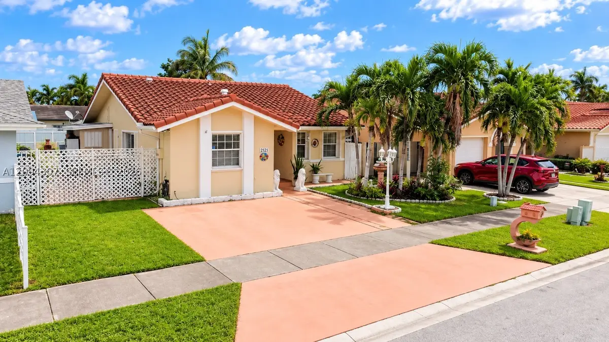 2421 SW 142nd Pl, Miami, FL 33175 - #1