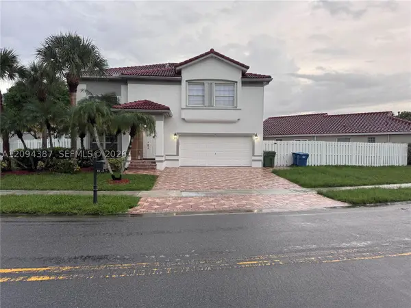 83 Gables Blvd, Weston, FL 33326