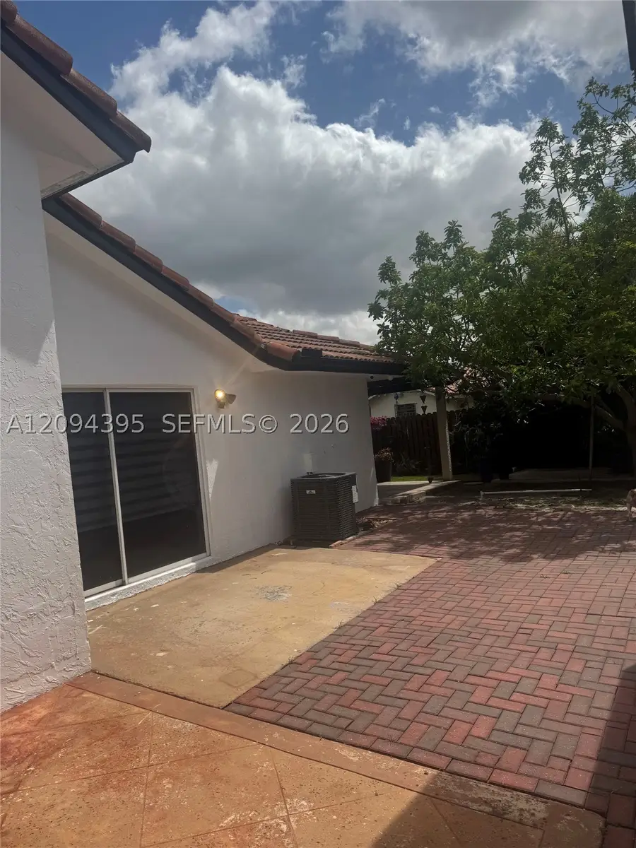 811 NW 133rd Ct, Miami, FL 33182 - #3