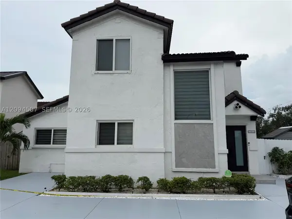 12694 NW 8th Trl, Miami, FL 33182