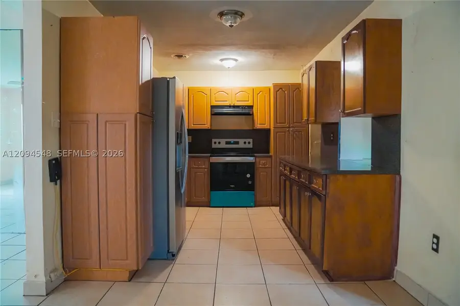 1230 W 35th St, Hialeah, FL 33012 - #2