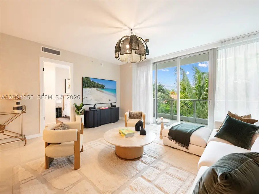 2200 Brickell Ave #407, Miami, FL 33129 - #3