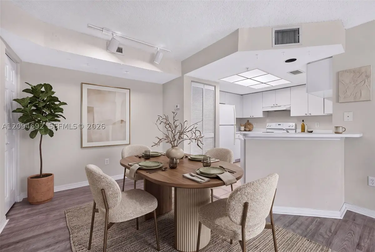 2005 SE 10th Ave #407, Fort Lauderdale, FL 33316 - #1