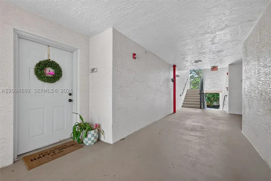2005 SE 10th Ave #407, Fort Lauderdale, FL 33316 - #2