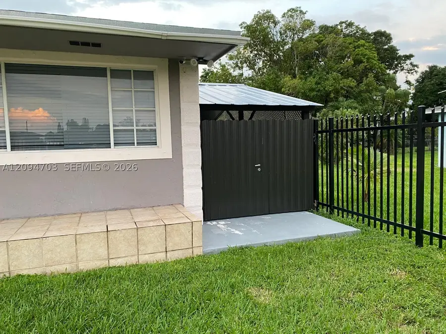 26700 SW 138th Ave, Homestead, FL 33032 - #2