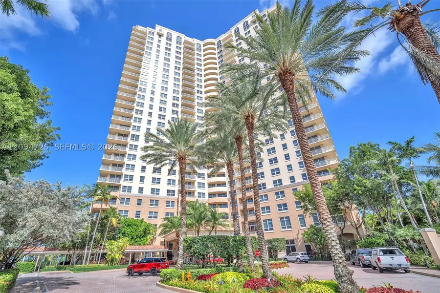 19501 W Country Club Dr #506, Aventura, FL 33180 - #2