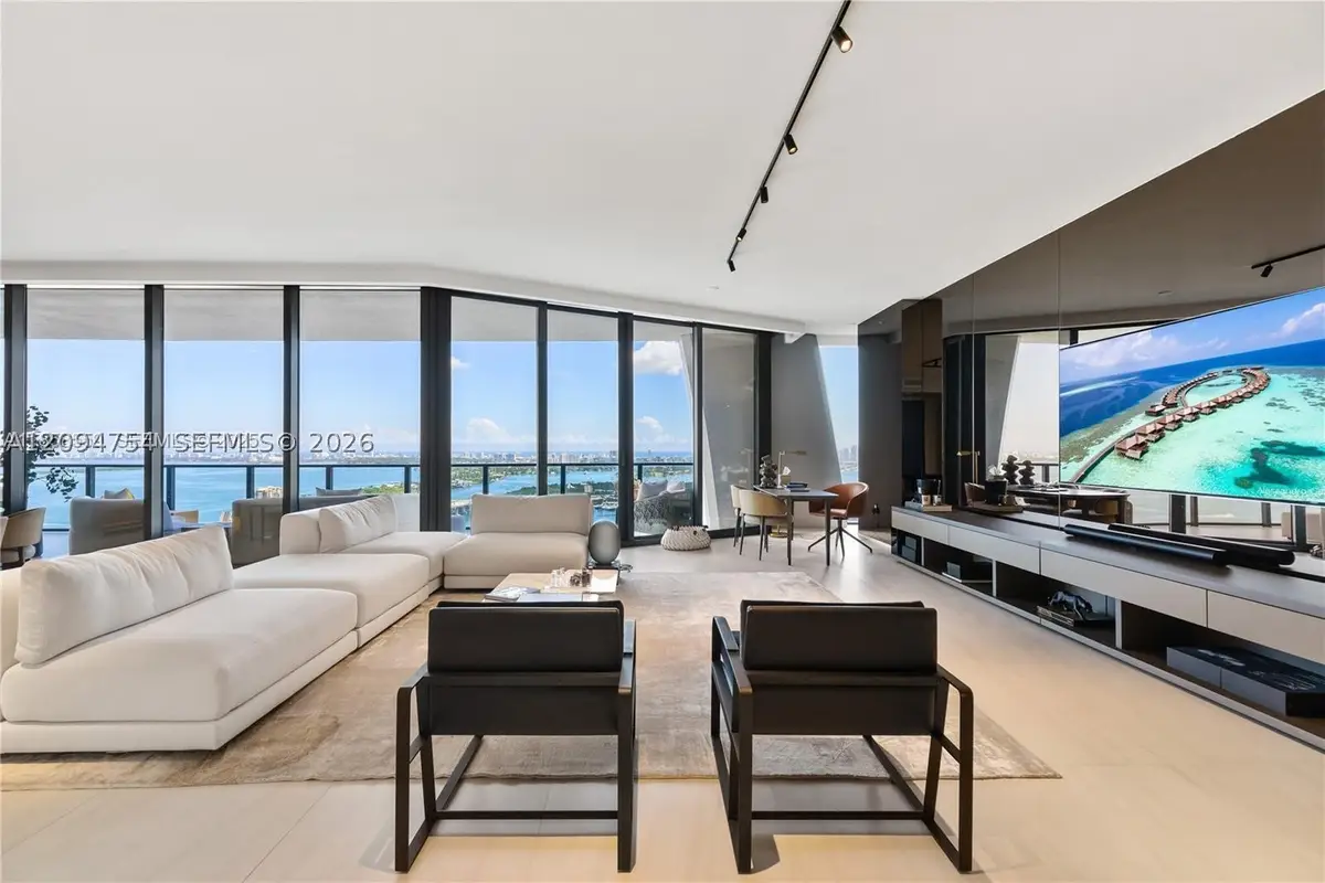1000 Biscayne Blvd #3502, Miami, FL 33132 - #1