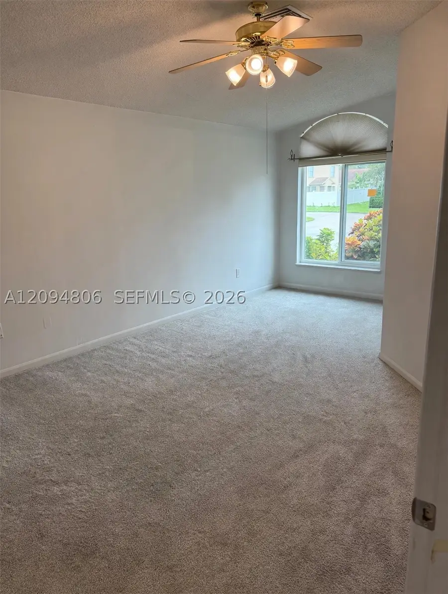 33 Bentwater Cir, Boynton Beach, FL 33426 - #2
