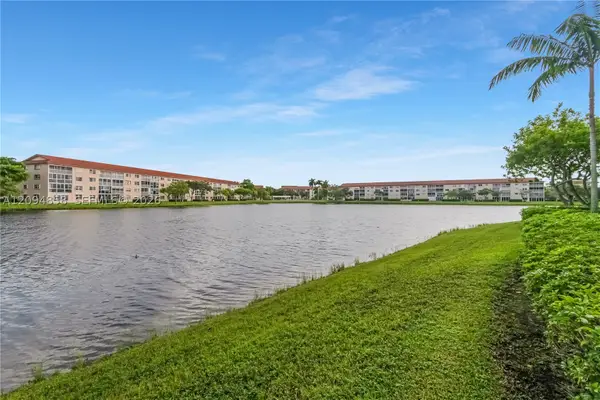 13101 SW 15th Ct #109R, Pembroke Pines, FL 33027