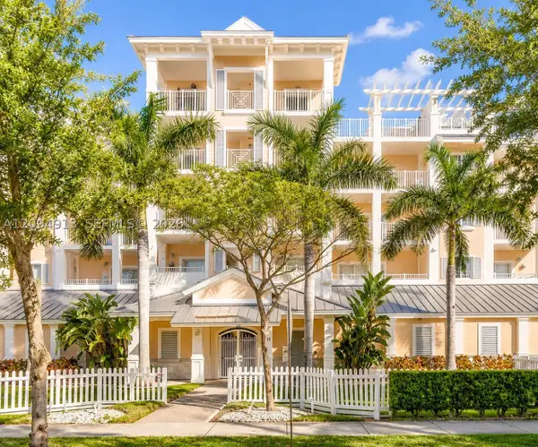 1931 NE 2nd St #405, Deerfield Beach, FL 33441