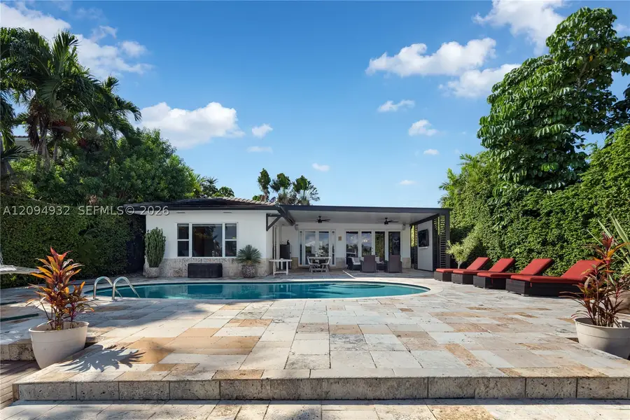 435 N Shore Dr, Miami Beach, FL 33141 - #2