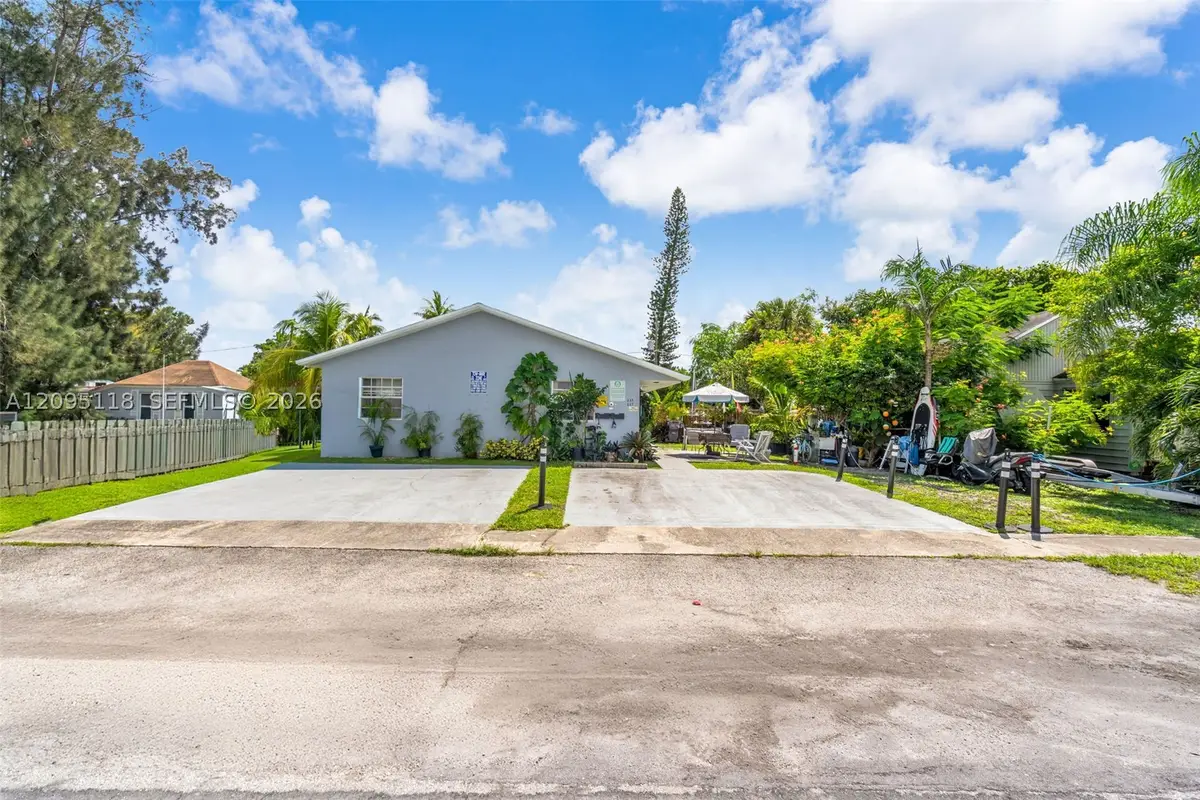 235-237 SW 12th St, Dania Beach, FL 33004 - #1