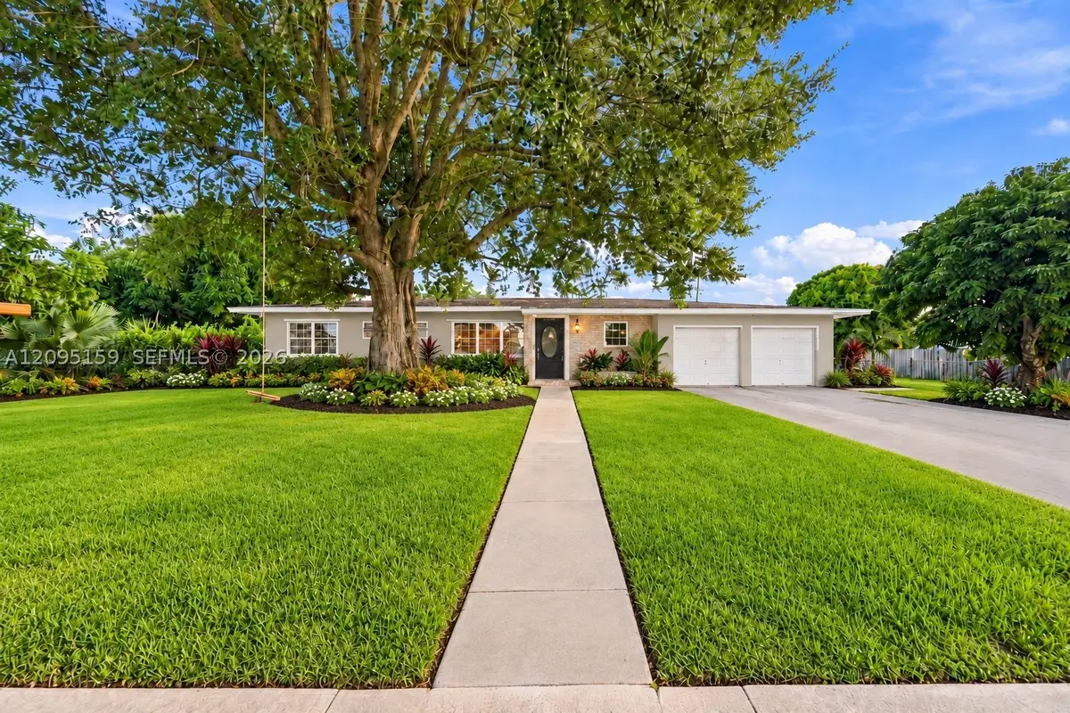 434 NW 20th St, Homestead, FL 33030 - #1