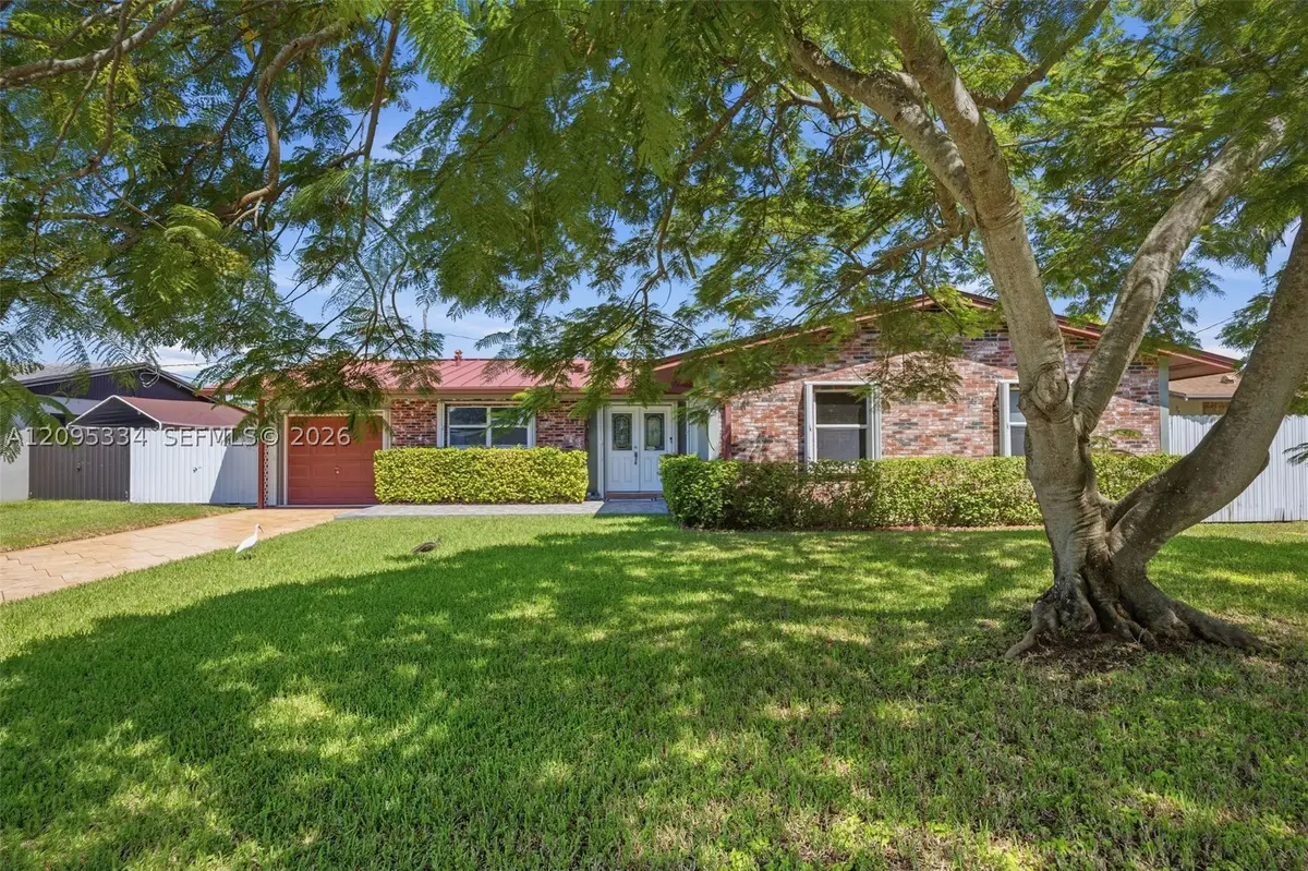 9971 SW 197th St, Cutler Bay, FL 33157 - #1