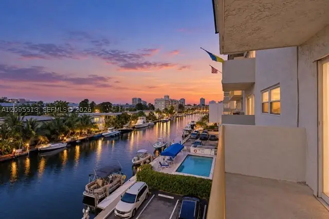 3770 NE 171st St #402, North Miami Beach, FL 33160 - #2
