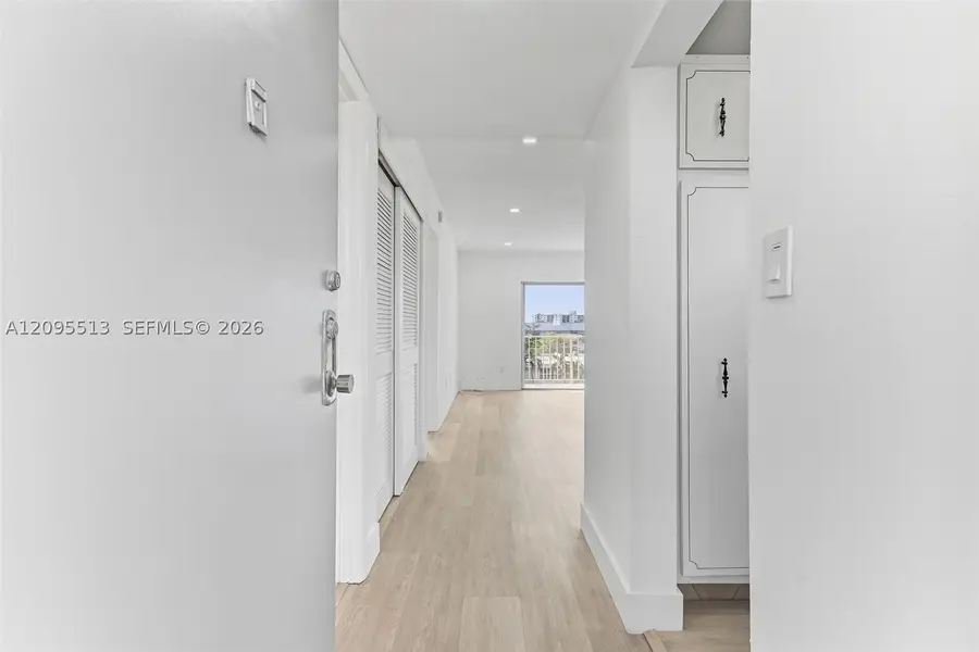 3770 NE 171st St #402, North Miami Beach, FL 33160 - #3