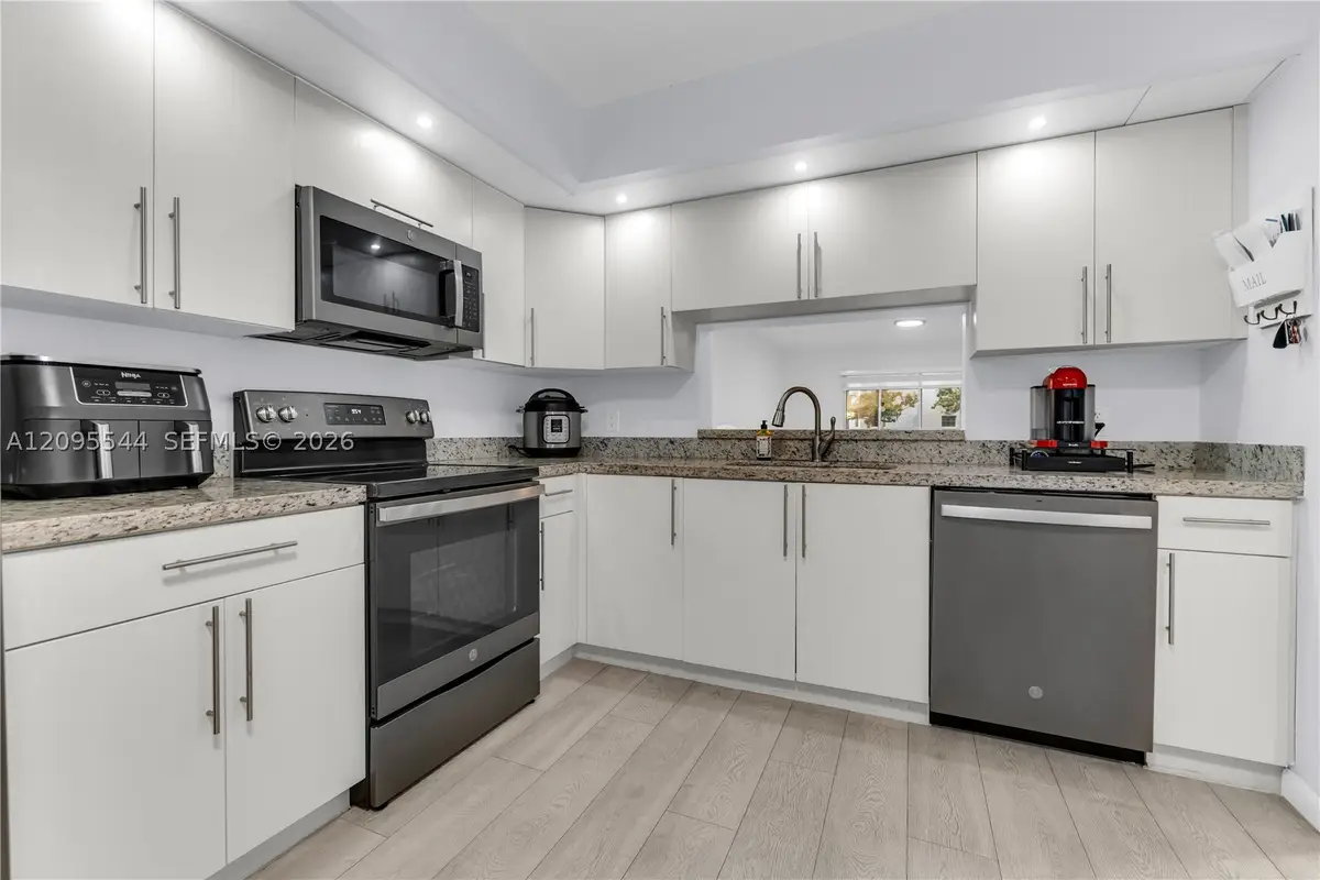 12500 SW 5th Ct #210M, Pembroke Pines, FL 33027 - #1