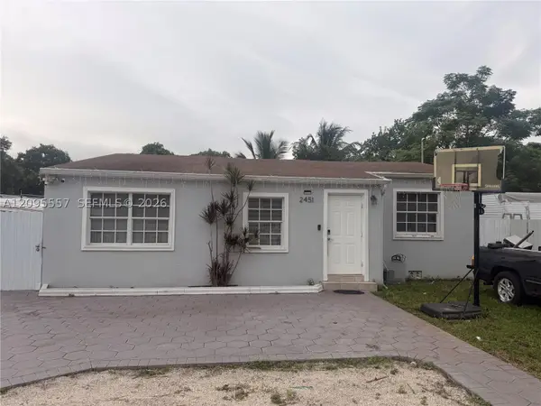 2451 NW 104th St, Miami, FL 33147