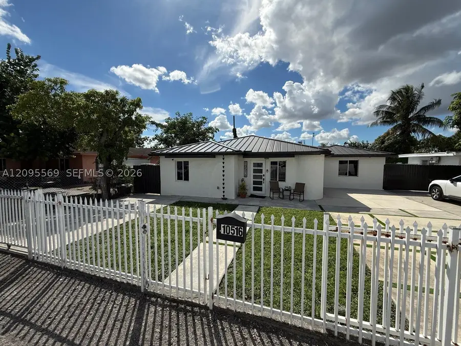10516 NW 36th Pl, Miami, FL 33147 - #2