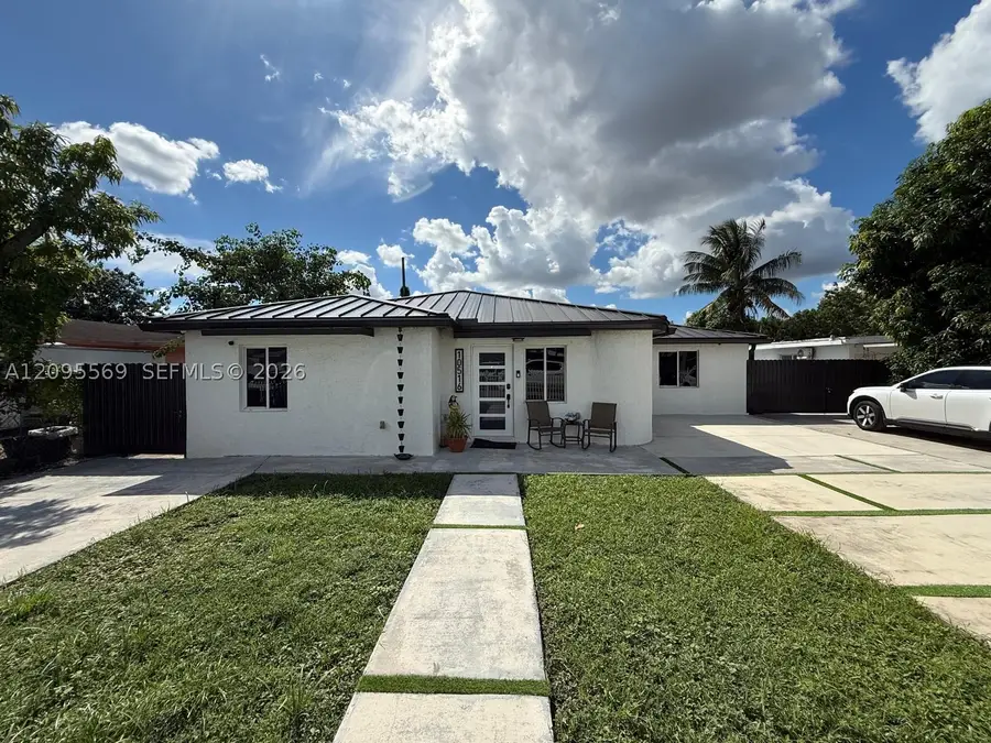 10516 NW 36th Pl, Miami, FL 33147 - #3