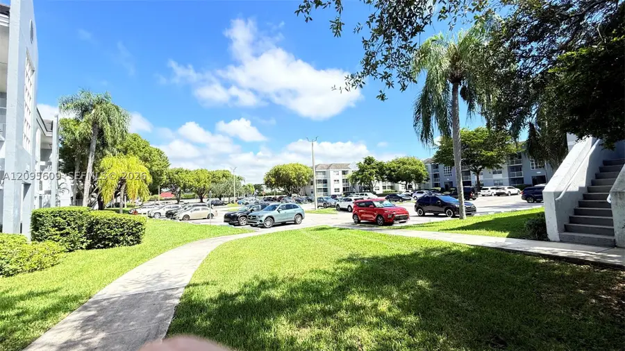 8560 SW 212th St #203, Cutler Bay, FL 33189 - #3
