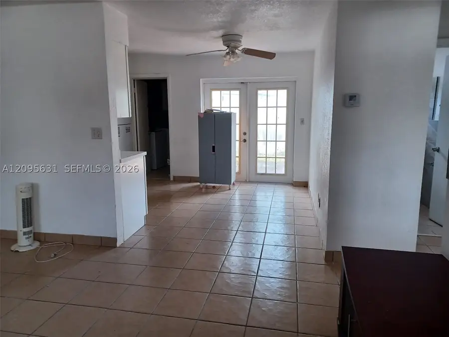 1701 SW 70th Ave, North Lauderdale, FL 33068 - #3