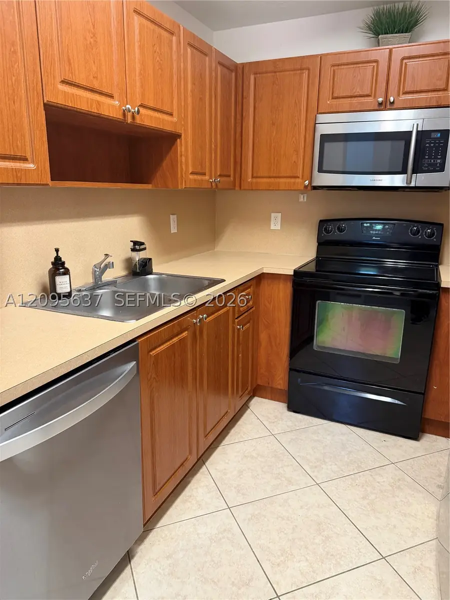 2321 Mariner Ct, Dania Beach, FL 33312 - #2