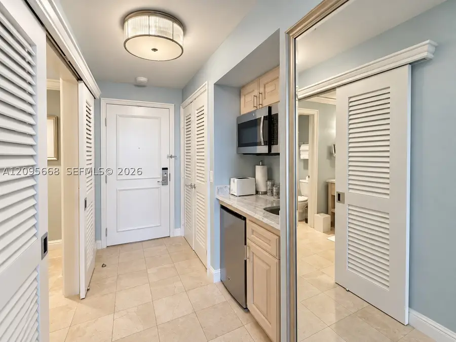 455 Grand Bay Dr #1020, Key Biscayne, FL 33149 - #3
