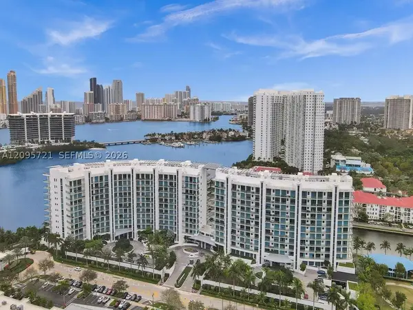 3300 NE 188th St #210, Aventura, FL 33180
