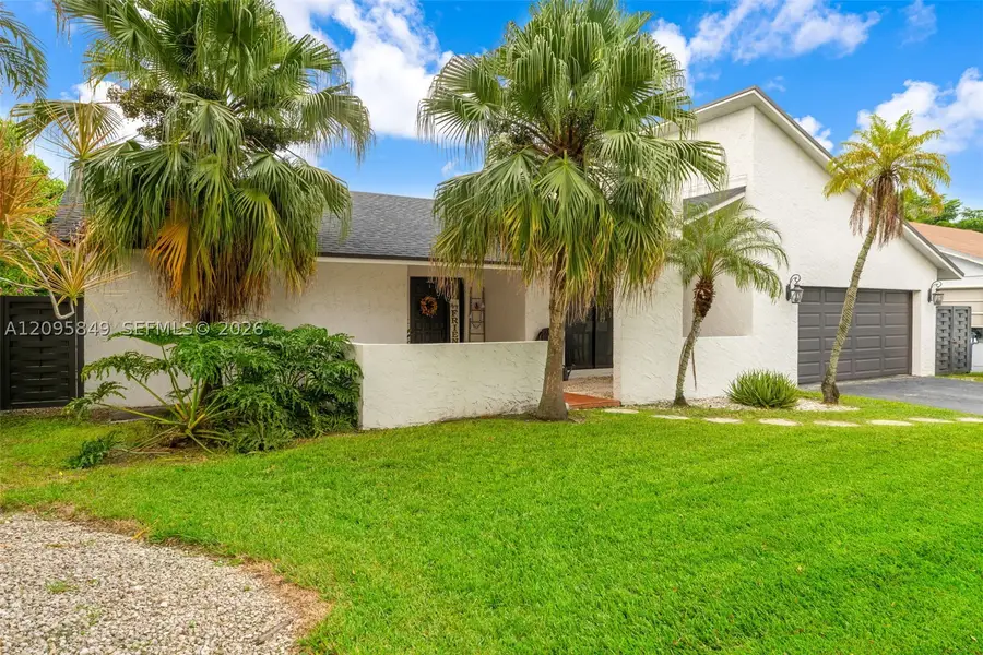 13711 SW 108th St, Miami, FL 33186 - #2