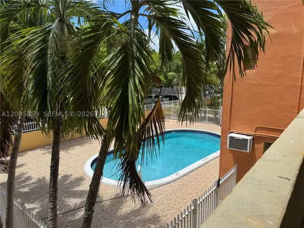 1851 NE 168th St #B-7, North Miami Beach, FL 33162