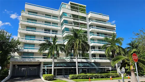 1025 92nd St #804, Bay Harbor Islands, FL 33154